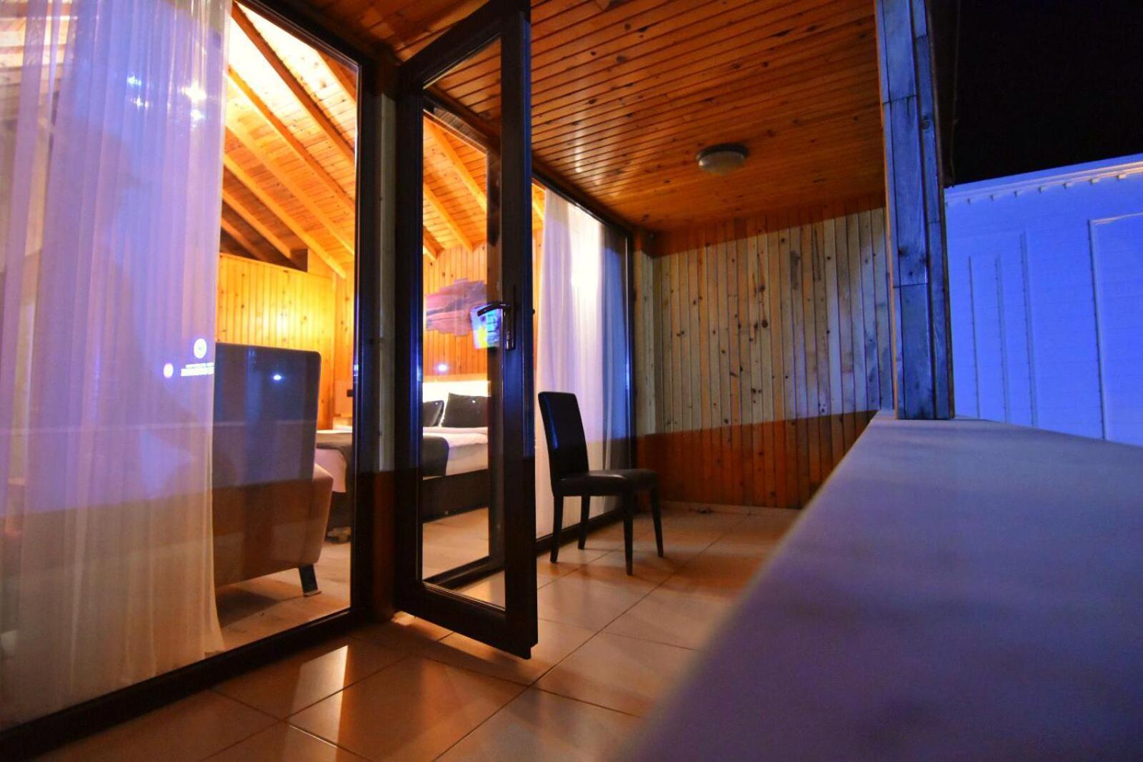 טראבזון Green Palace Suite Hotel מראה חיצוני תמונה