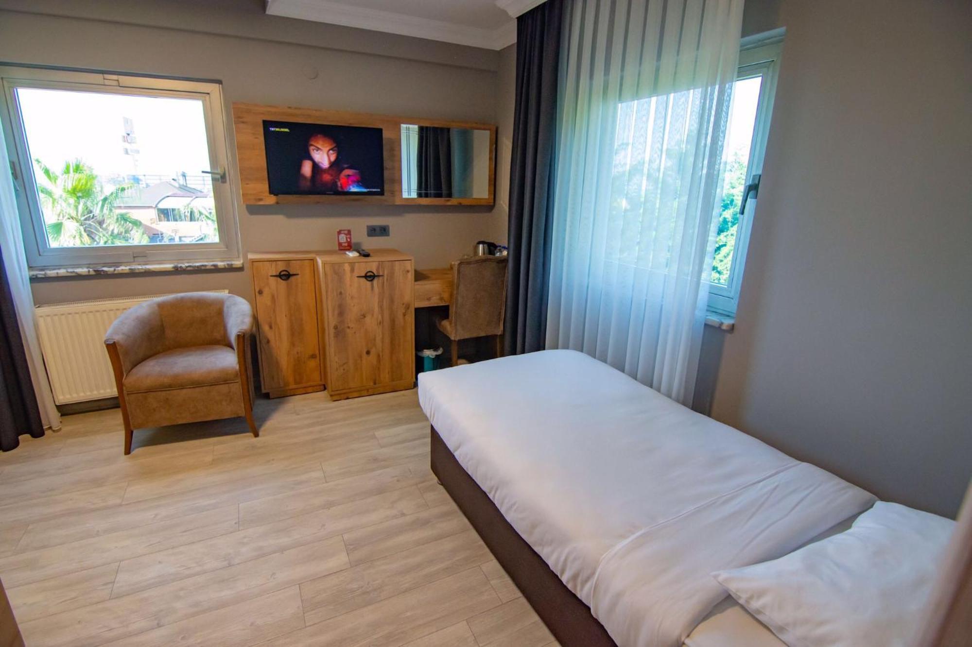 טראבזון Green Palace Suite Hotel מראה חיצוני תמונה