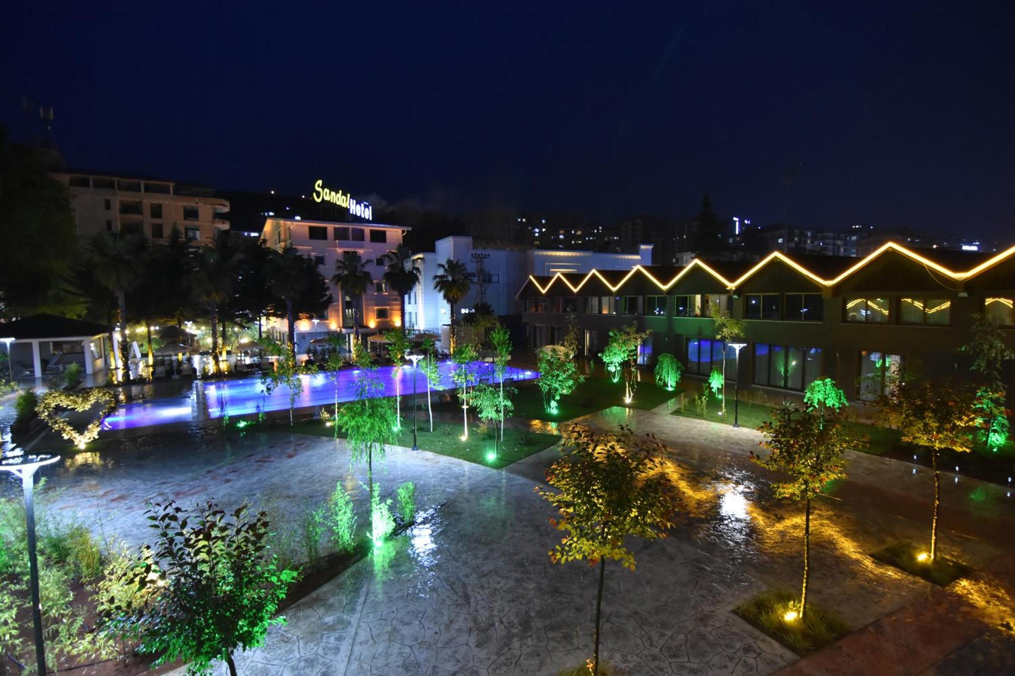 טראבזון Green Palace Suite Hotel מראה חיצוני תמונה
